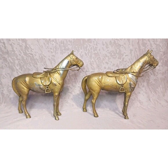 Vintage Set of 2 Antique Cast Metal Horse Figurines From Occupied Japan CMC Ware - Picture 2 of 6